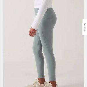 Athleta Girls Stash your Treasures mint green leggings EUC